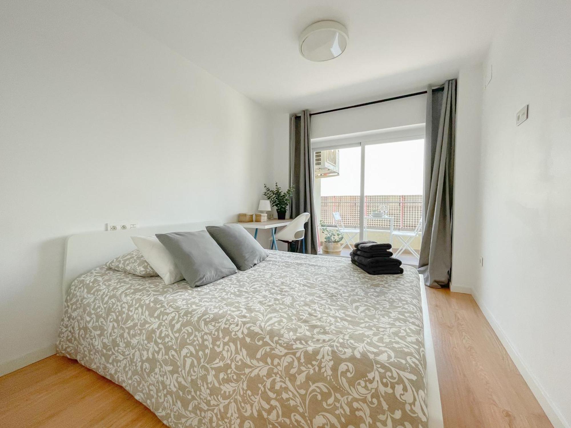 Moderno Apartamento Plz De La Merced Málaga Eksteriør bilde