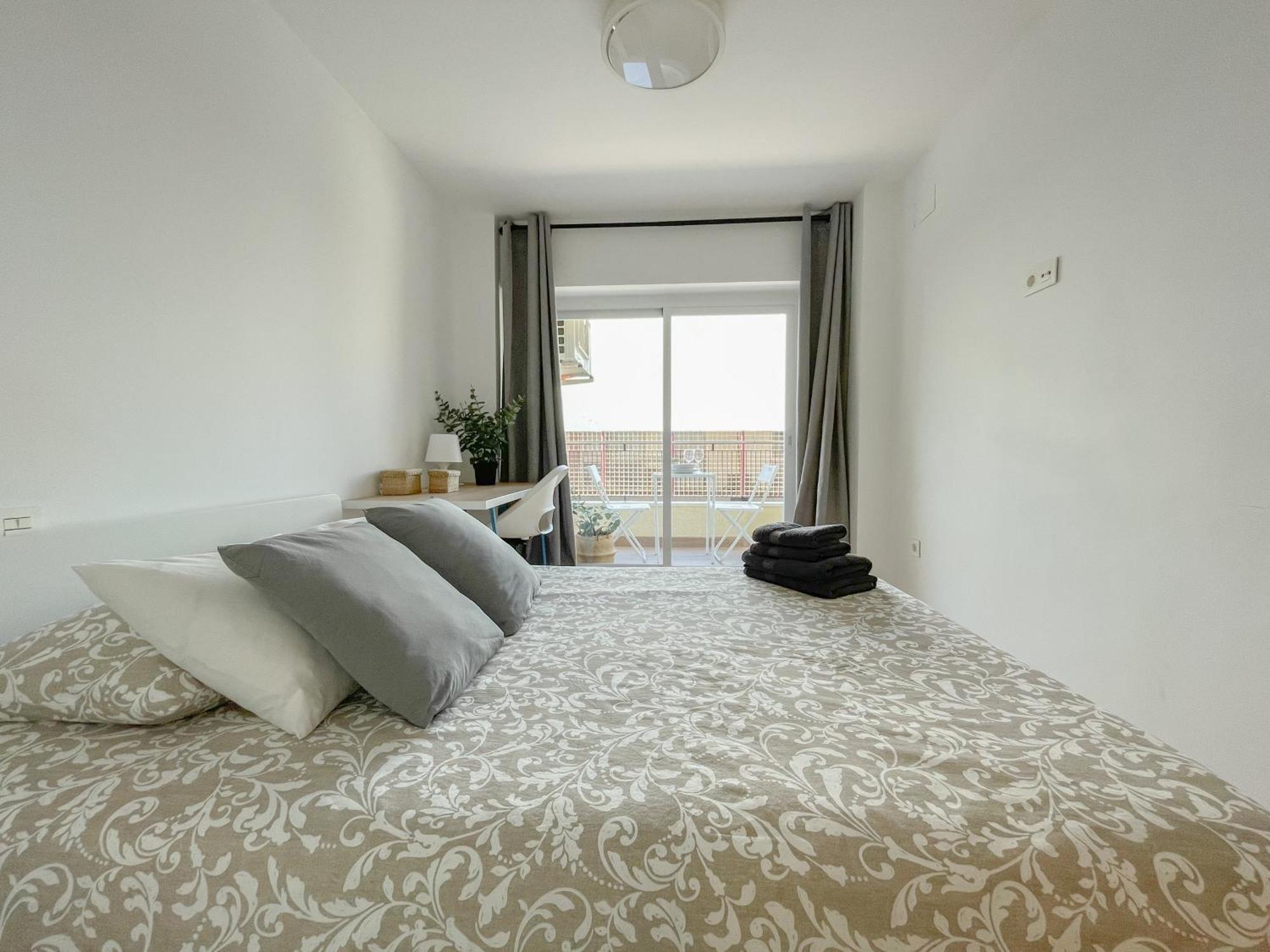 Moderno Apartamento Plz De La Merced Málaga Eksteriør bilde