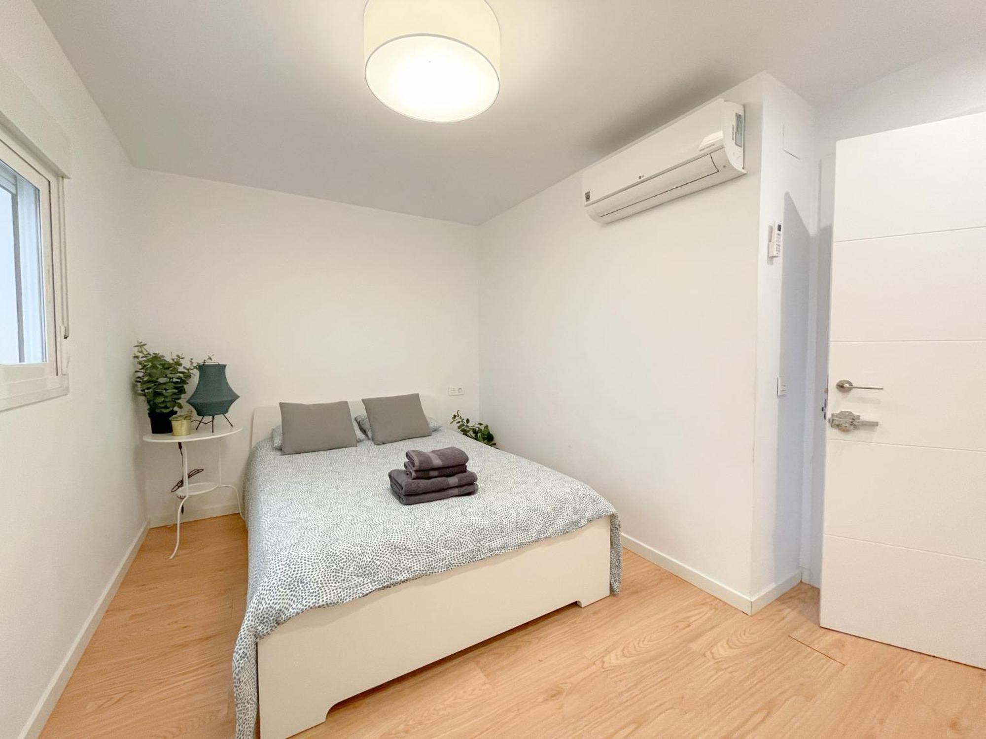 Moderno Apartamento Plz De La Merced Málaga Eksteriør bilde