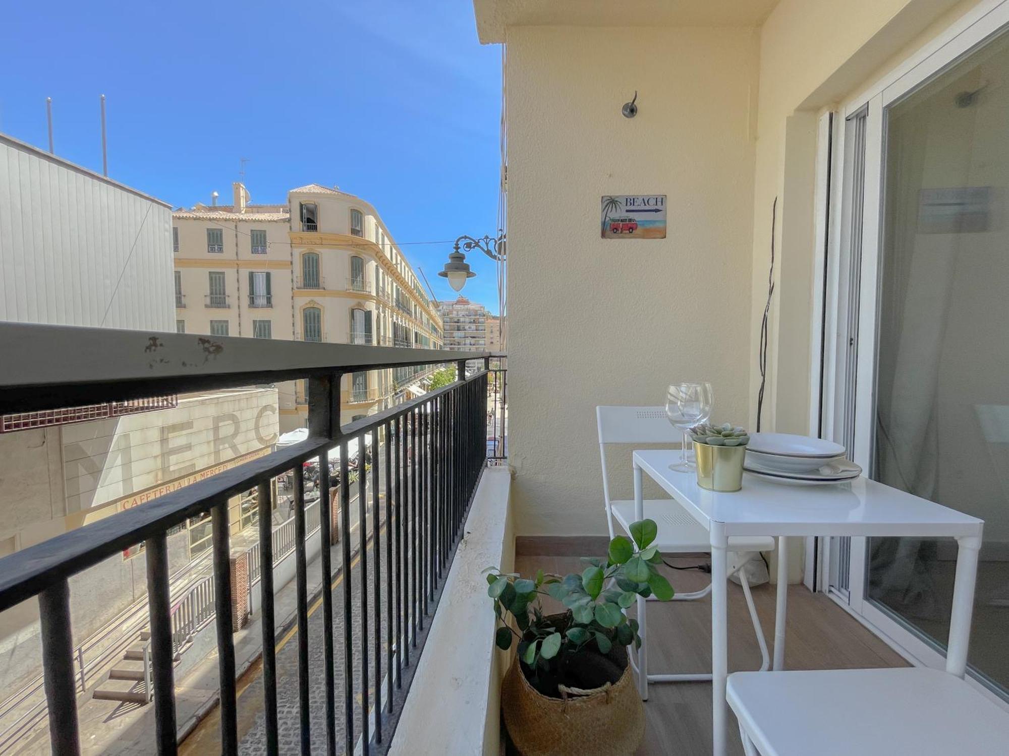 Moderno Apartamento Plz De La Merced Málaga Eksteriør bilde