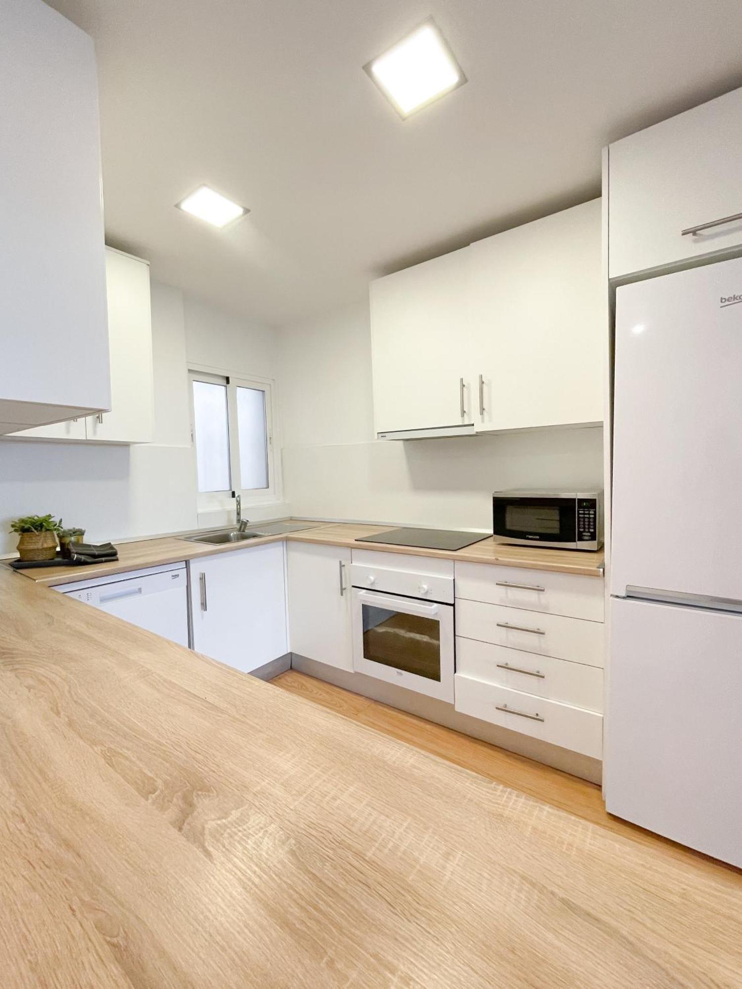 Moderno Apartamento Plz De La Merced Málaga Eksteriør bilde
